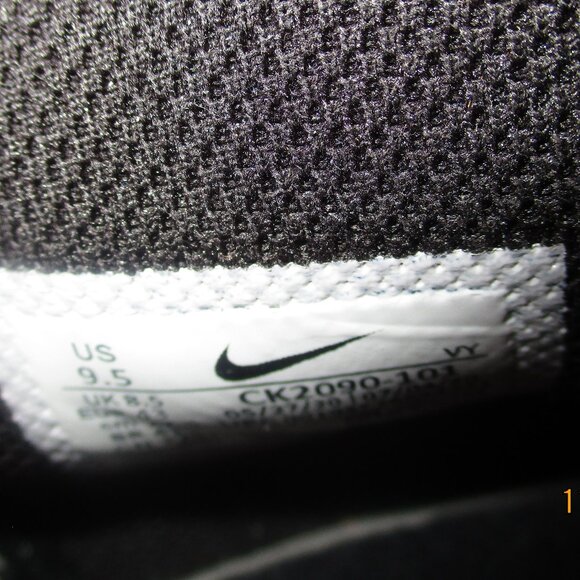 Nike Trey VIII High-top Sneakers - Picture 13 of 15
